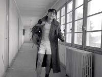 P068-x > 1962, Gravelle. Jean-Pierre Humbert en tenue "hybride".