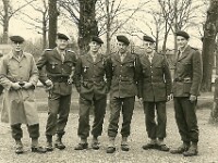 1965, Gravelle. La garde olympique : Poirier Robert, Martin, d'Encausse Hervé, Fournet Bernard, Berger, Behm Jean-Jacques.
