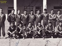 Gravelle. Debout : Semler, Fidaire, Depinoy, Lurot, Le Trionnaire, Marçais, Van Cleemputte, Guillaume, Collet Accroupis : Disseaux, Guilhaumon, Le Flohic, Quesnel, Pellez, Dessons.