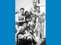Broutet, Delaune, Bodin, Leyat, Brière, Delage. Michel entraine les athlés à la natation dans le breuvoir des chevaux.